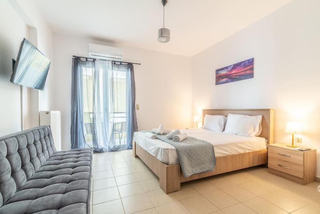 Urban Apt Next University 11 Heraklion  Bagian luar foto