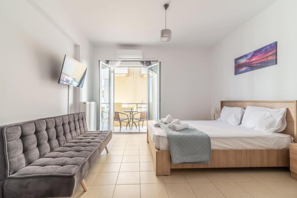 Urban Apt Next University 11 Heraklion  Bagian luar foto